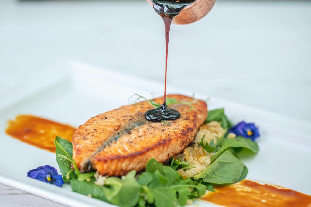 Grilled Salmon with Berry Balsamic Glaze
