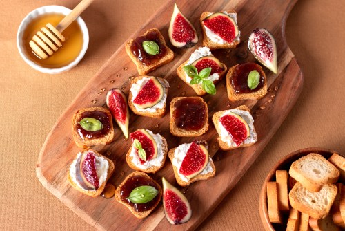Goat Cheese & Fig Jam Bites